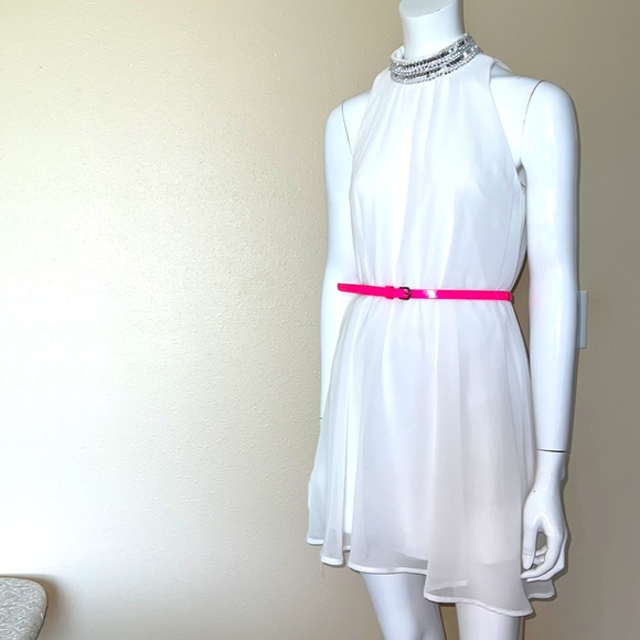 NWOT, Esmerald Sundae, white dress size S - Picture 2 of 4